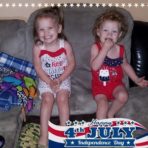 Meet your Posher, Lois